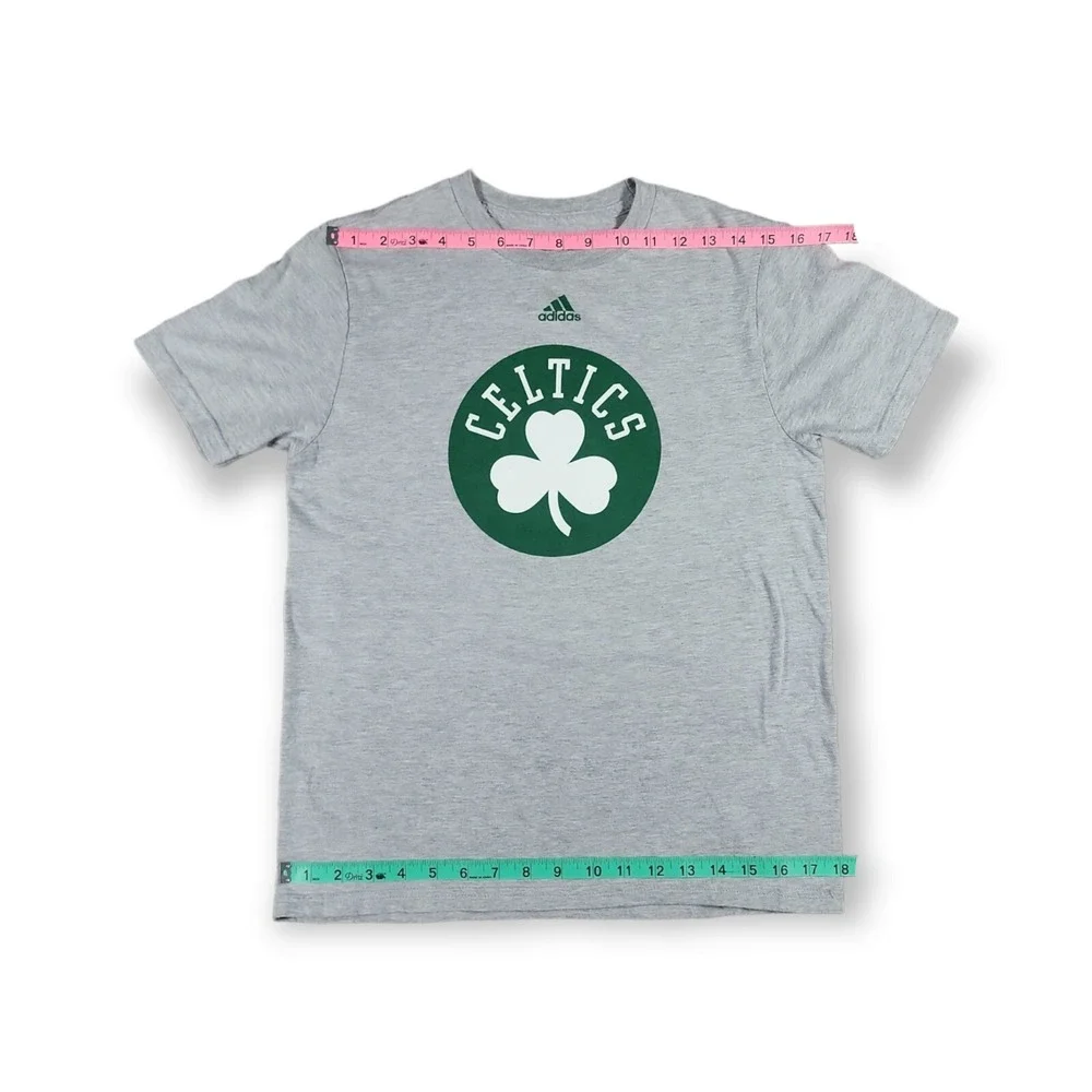 Adidas The Go‎ To Tee Boston Celtics Gray Crew Neck T Shirt Youth Size Large